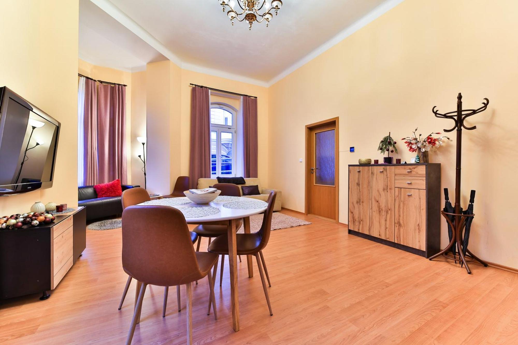 Anzio Apartments Mariánské Lázně Cameră foto